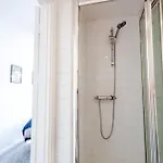Casa de Férias Stylish 3br House - Free Parking - Fast Wi-fi- Smart Tv Bristol