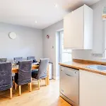 Stylish 3br House - Free Parking - Fast Wi-fi- Smart Tv Ferienhaus *