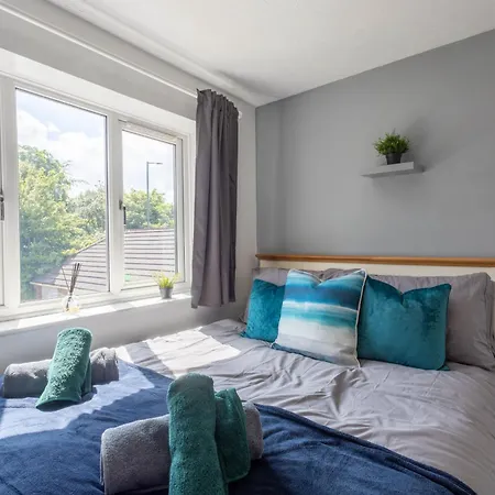Holiday home Large 3Br House - Free Parking - Fast Wi-Fi Bristol
