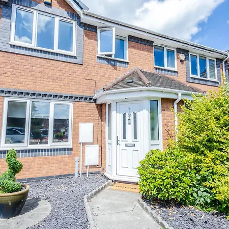 Large 3Br House - Free Parking - Fast Wi-Fi Holiday home Bristol