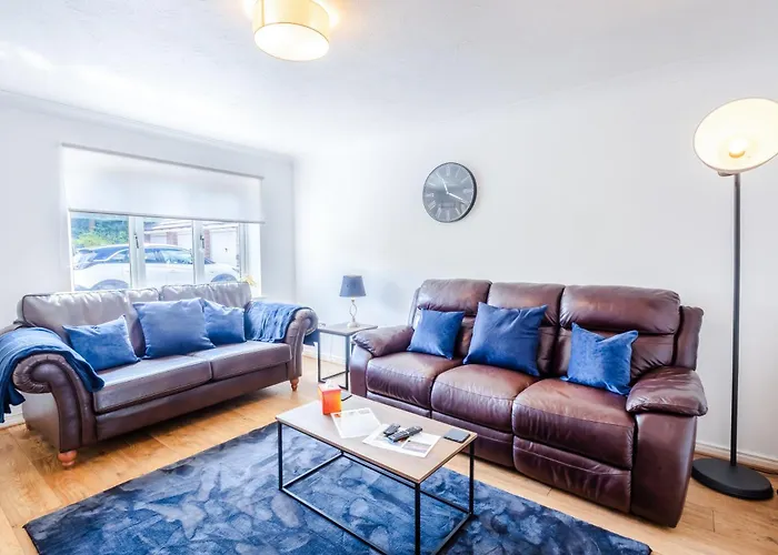 Central 3Br House - Free Parking - Fast Wi-Fi- Smart Tv * Μπρίστολ